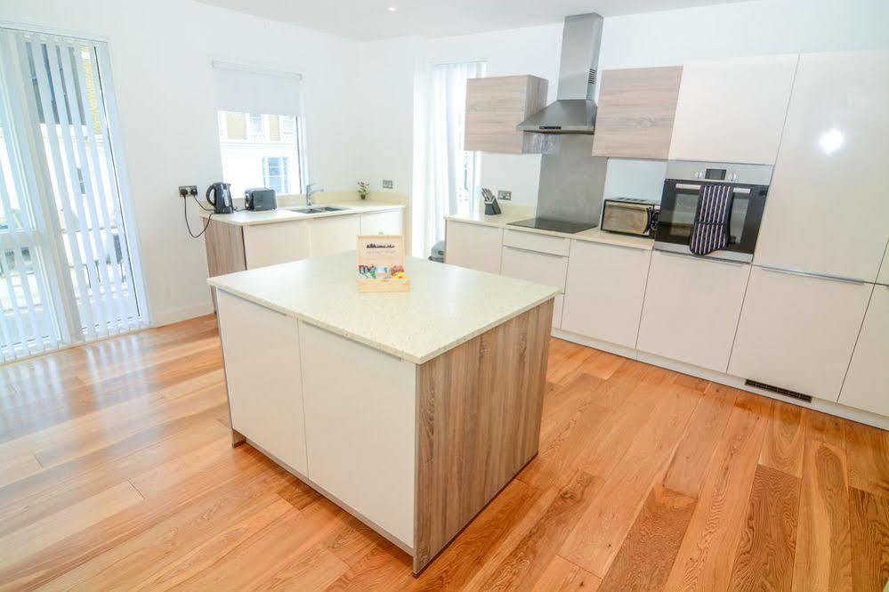 Apartment Wharf - Cambridge Av Londra Dış mekan fotoğraf