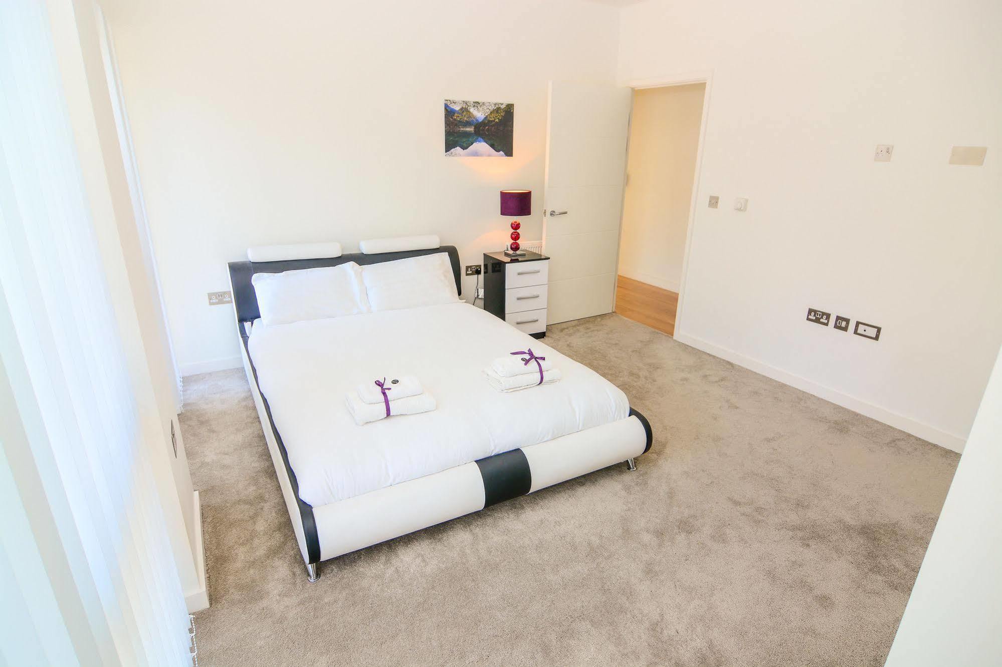 Apartment Wharf - Cambridge Av Londra Dış mekan fotoğraf